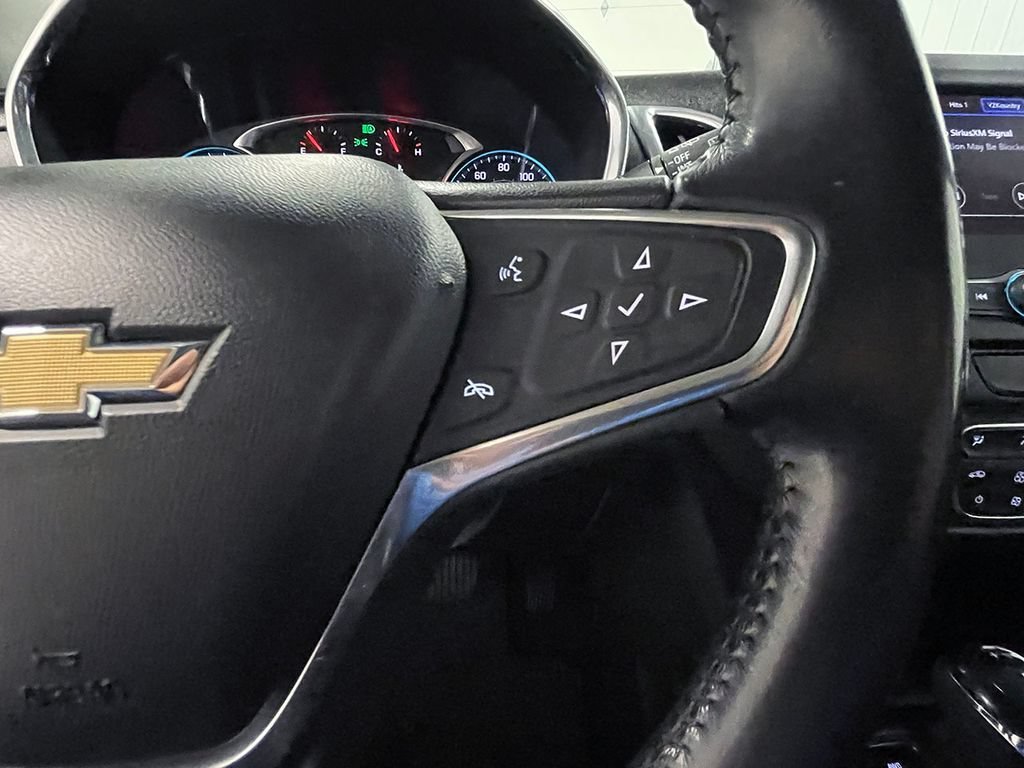 Used 2020 MOSAIC BLACK METALLIC Chevrolet LT image 37