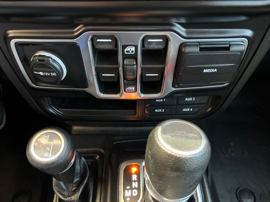 Used 2022 Red Jeep Willys image 32