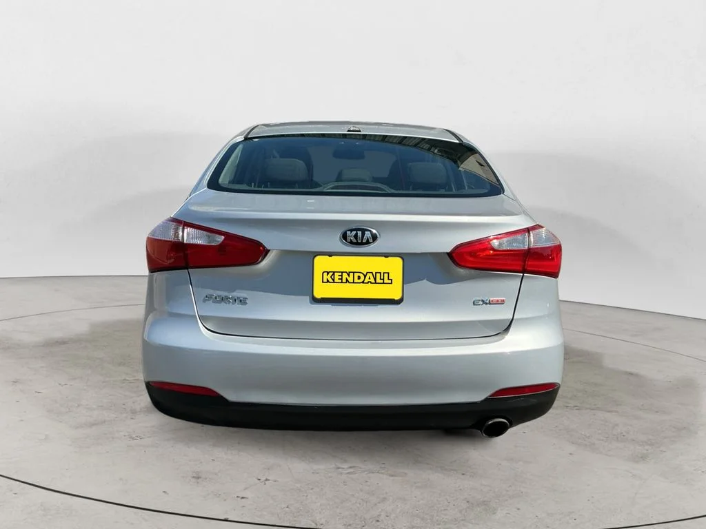 Used 2015 Silver Kia EX image 6