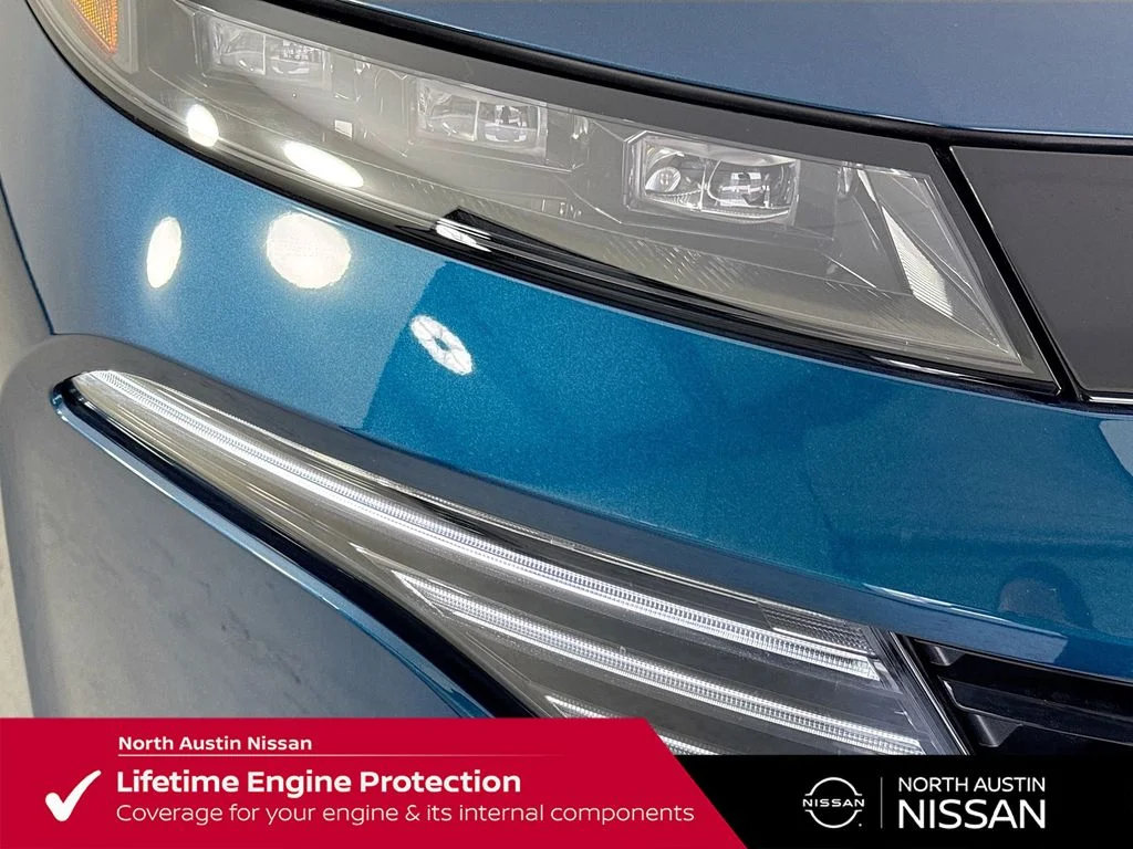 New 2026 Blue Nissan SL image 40