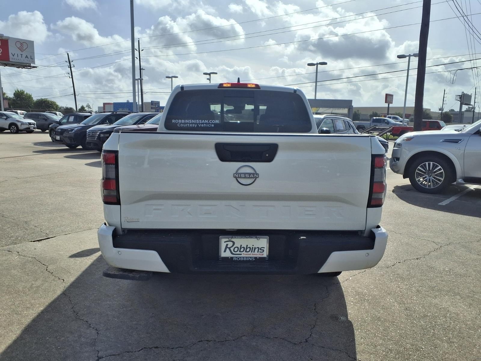 2026 Nissan Frontier PRO-X White at Robbins Nissan
