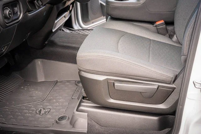 2026 RAM 3500 Tradesman - Photo 14