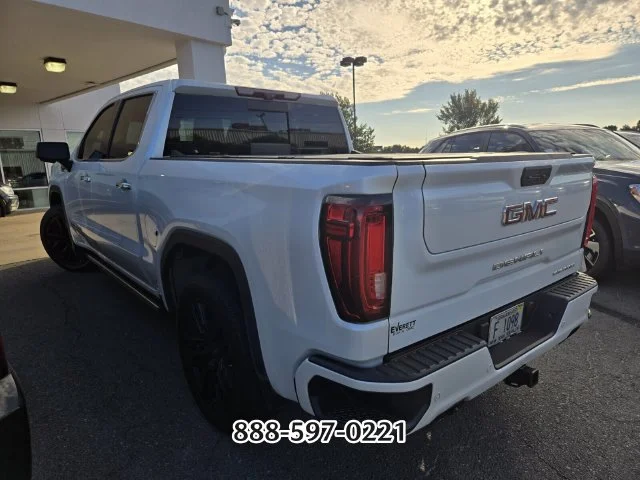 Used 2020 White GMC Denali image 3