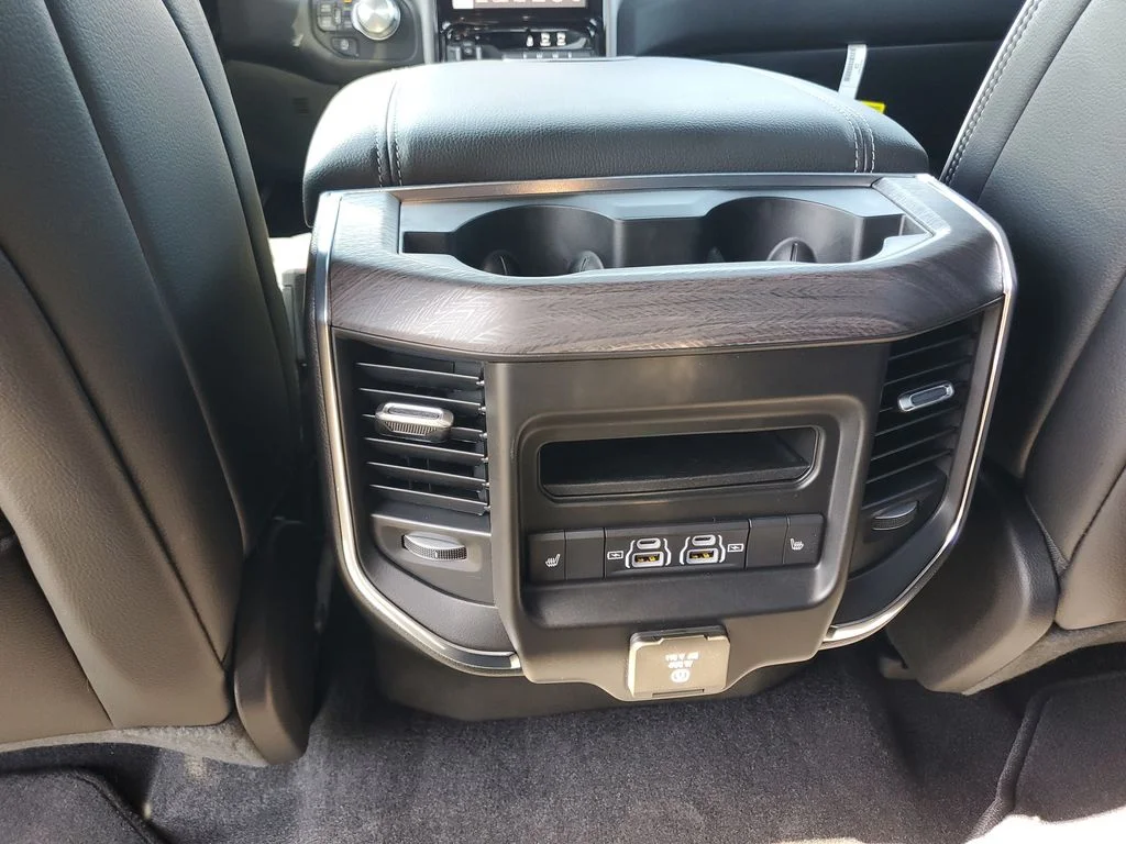 2026 RAM 1500 Laramie - Photo 18
