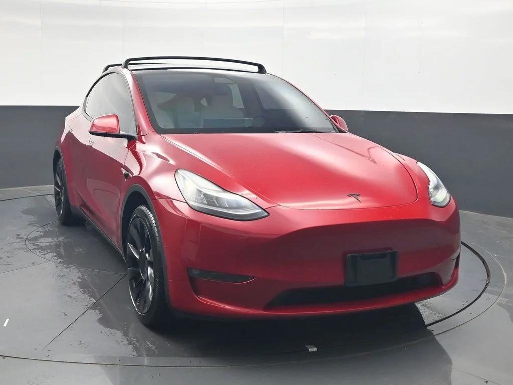 Used 2021 Tesla Model Y Standard Range with VIN 5YJYGDED8MF115230 for sale in Greensboro, NC