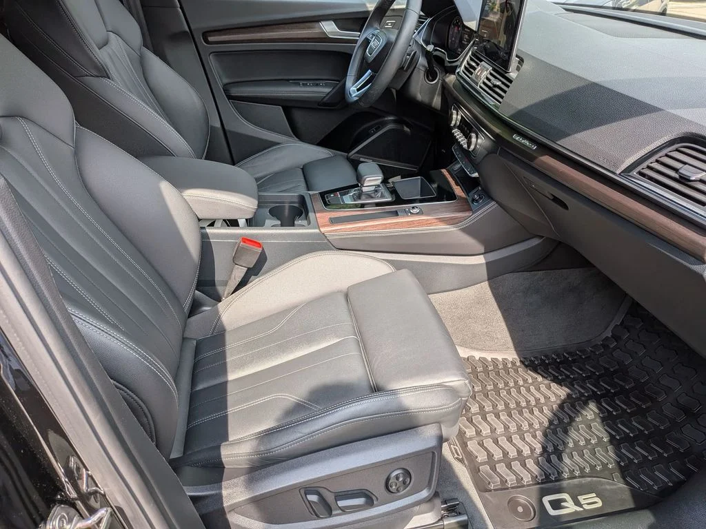 Used 2023 Black Audi 45 S line Premium image 35