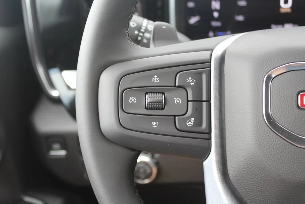 New 2026 Onyx Black GMC Elevation image 21