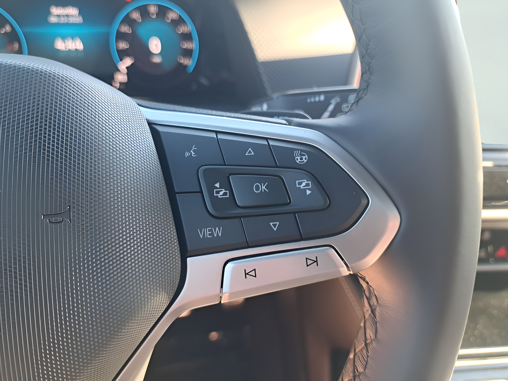 New 2025 Gray Volkswagen 2.0T SEL Premium R-Line image 28