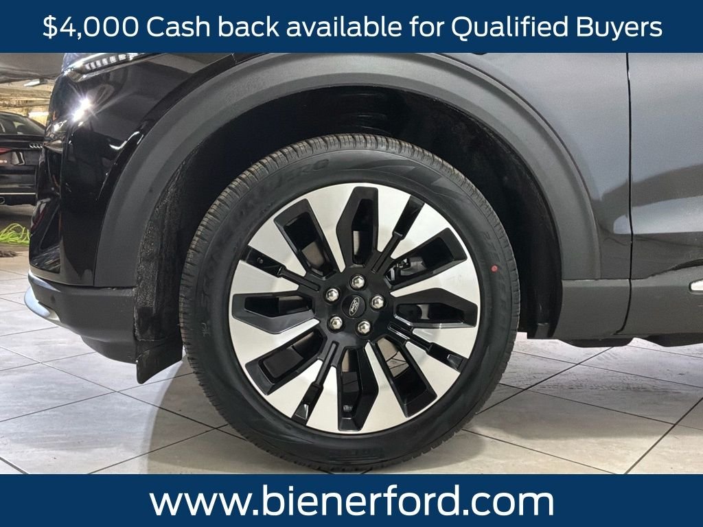 New 2026 Agate Black Metallic Ford Platinum™ image 14