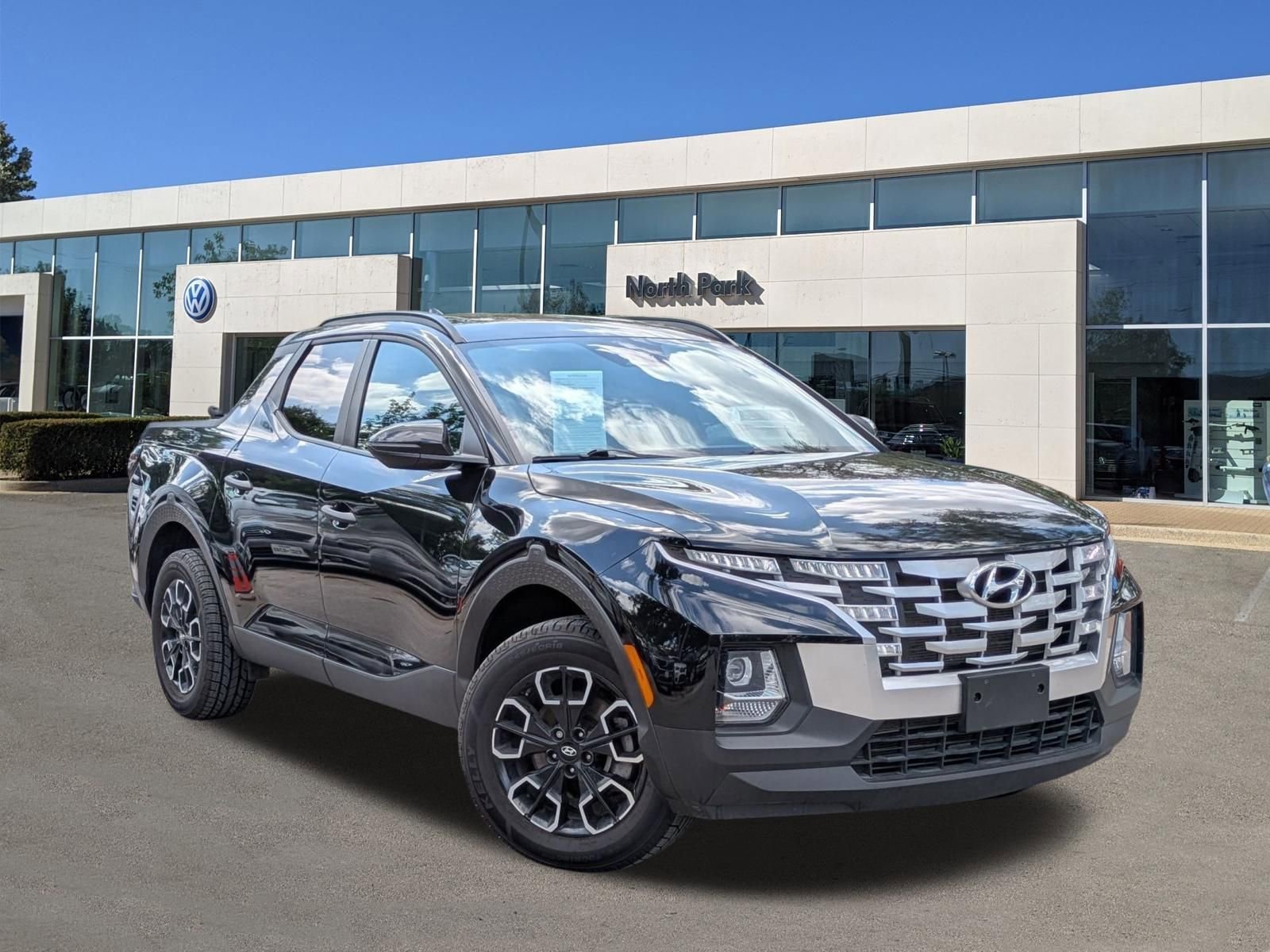 Used 2023 Phantom Black Hyundai SEL image 1
