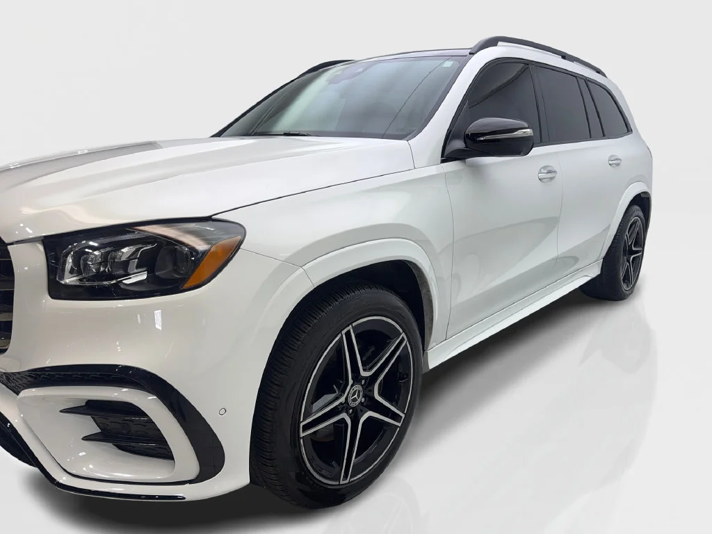 Used 2025 White Mercedes-Benz GLS 450 image 12