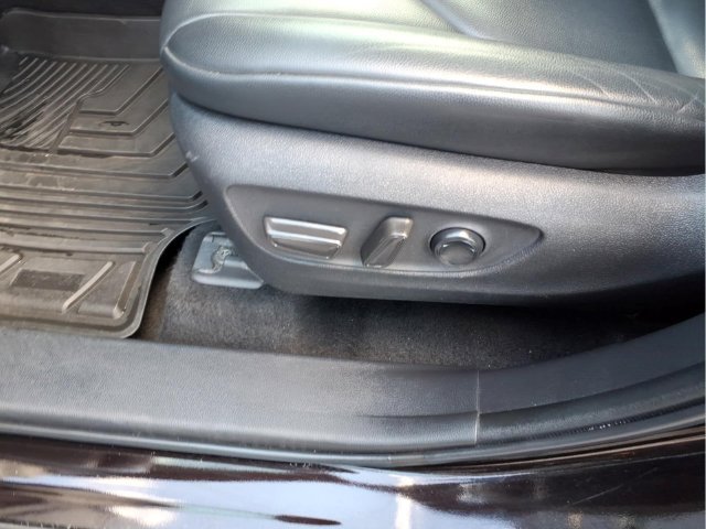 Used 2022 Brown Toyota XLE image 17