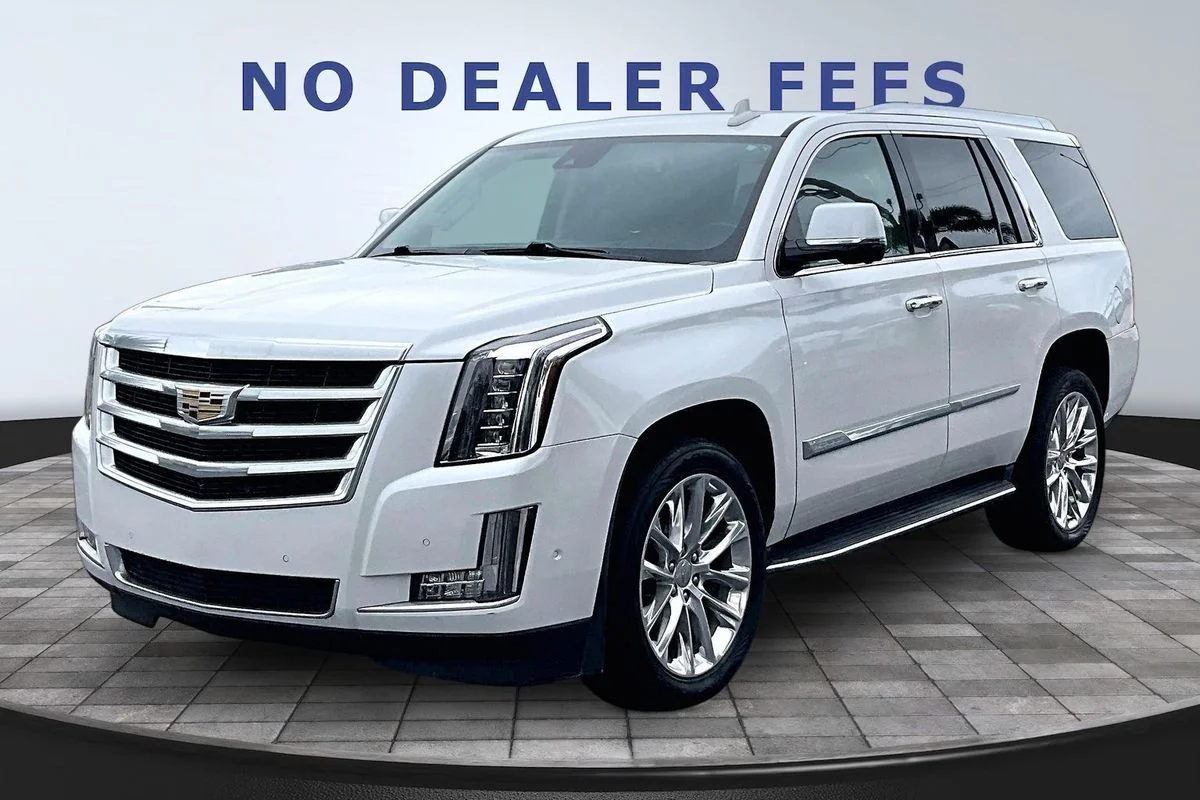 Used 2020 White Cadillac Luxury image 1