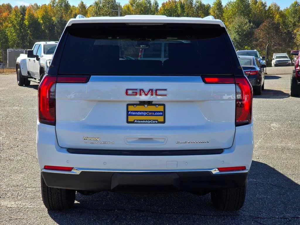 New 2026 Summit White GMC Elevation image 7