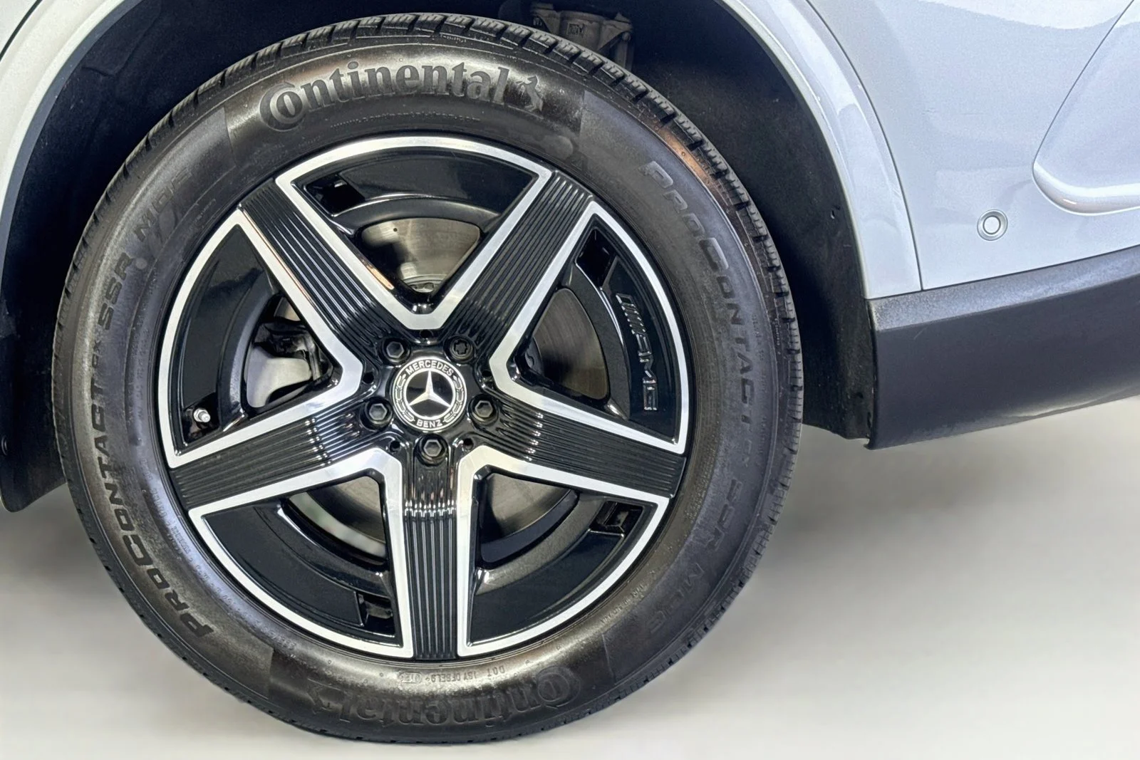 Used 2025 Cirrus Silver Metallic Mercedes-Benz GLC 350e image 29