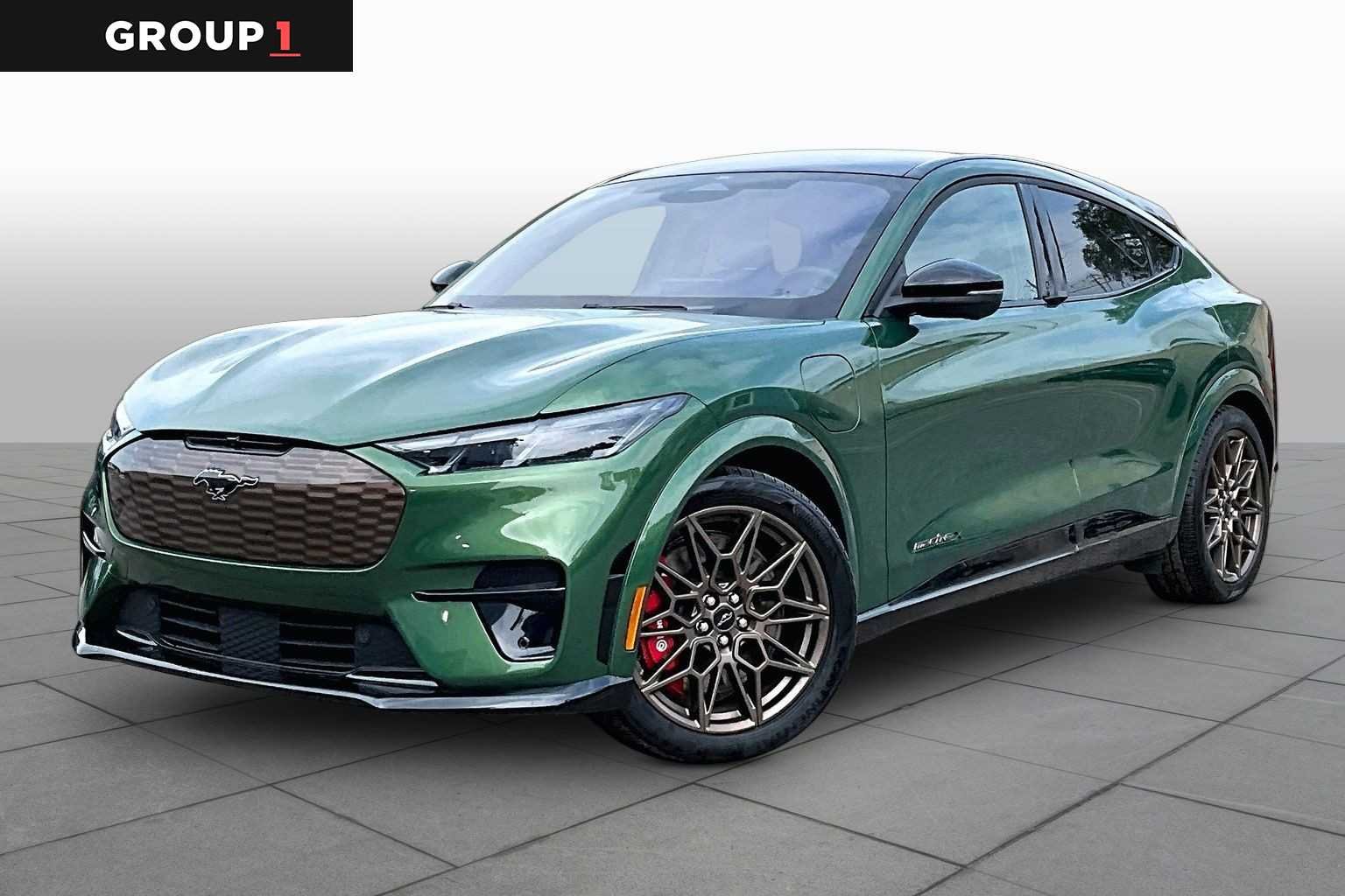 2025 Ford Mustang-Mach-e GT's photo