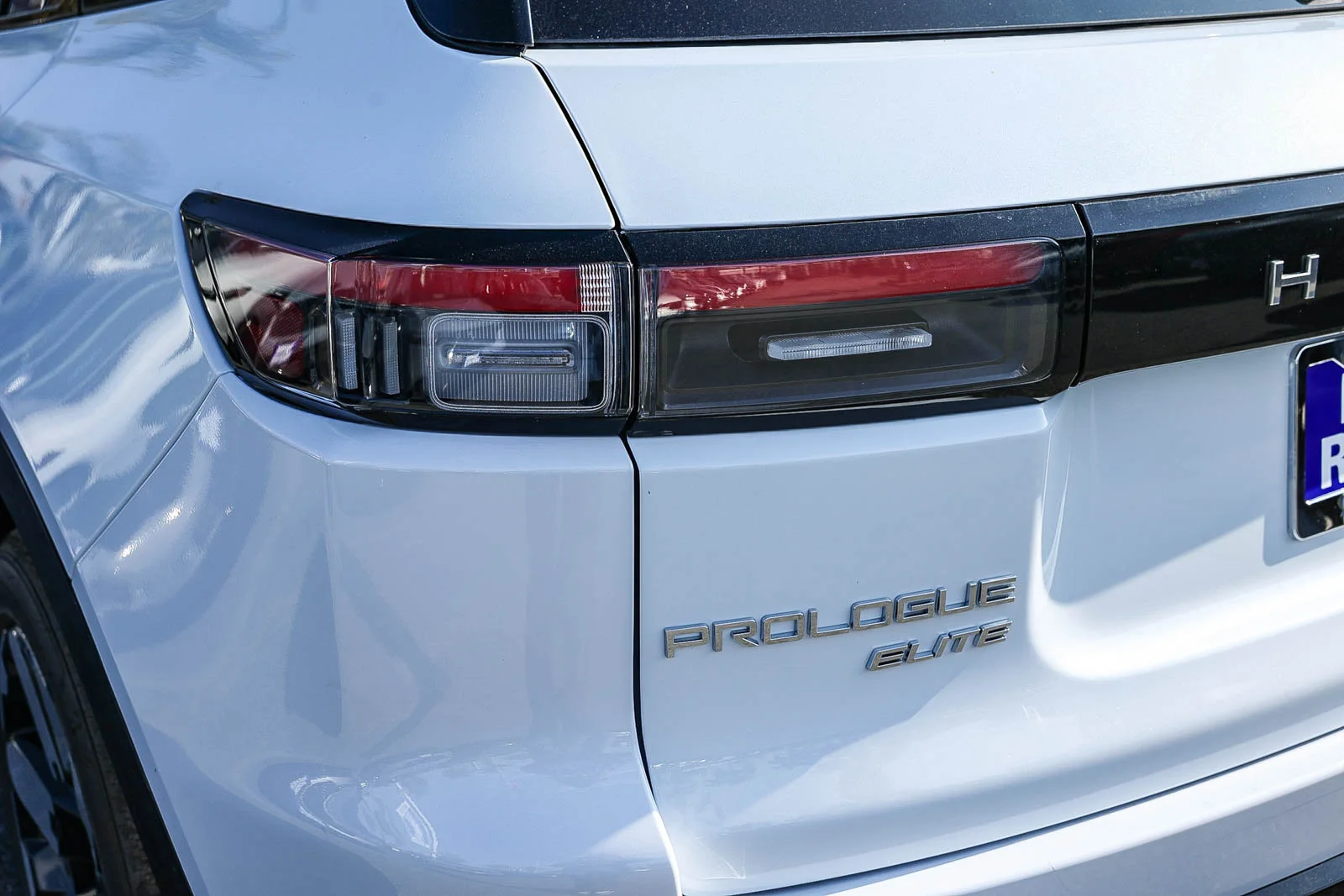 2026 Honda Prologue Elite - Photo 7