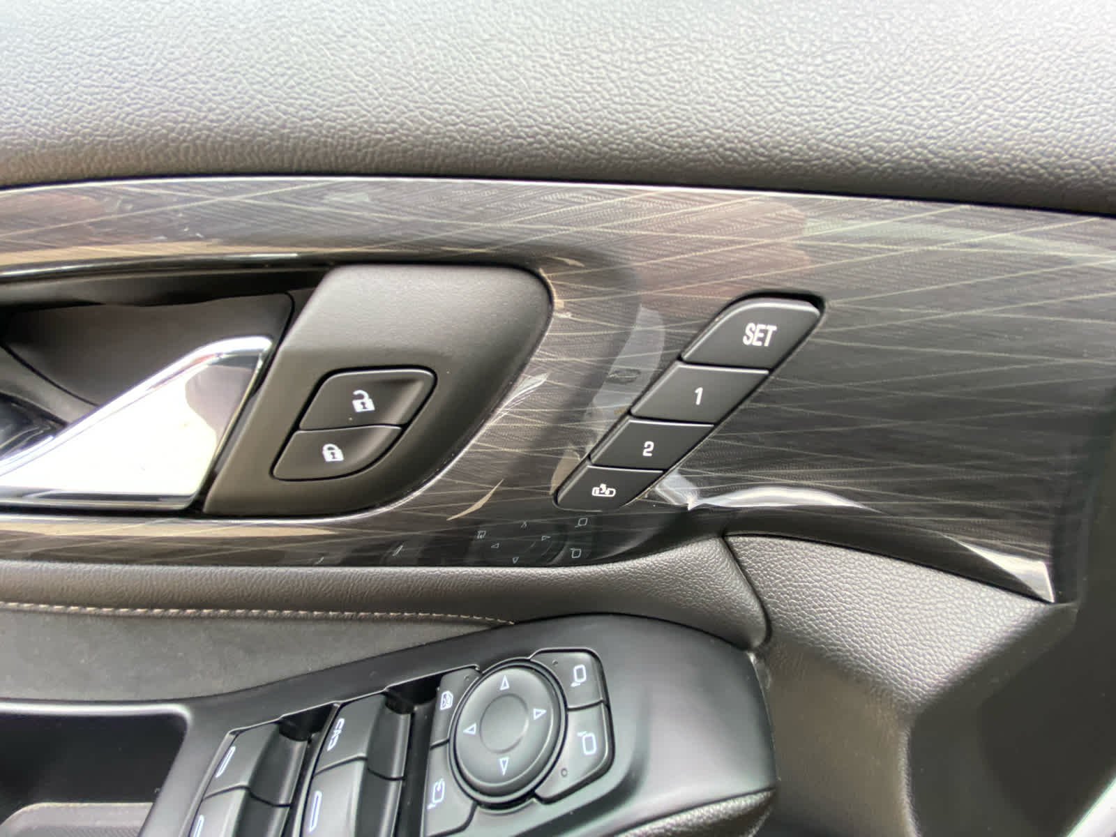 Used 2023 Iridescent Pearl Tricoat Chevrolet High Country image 8