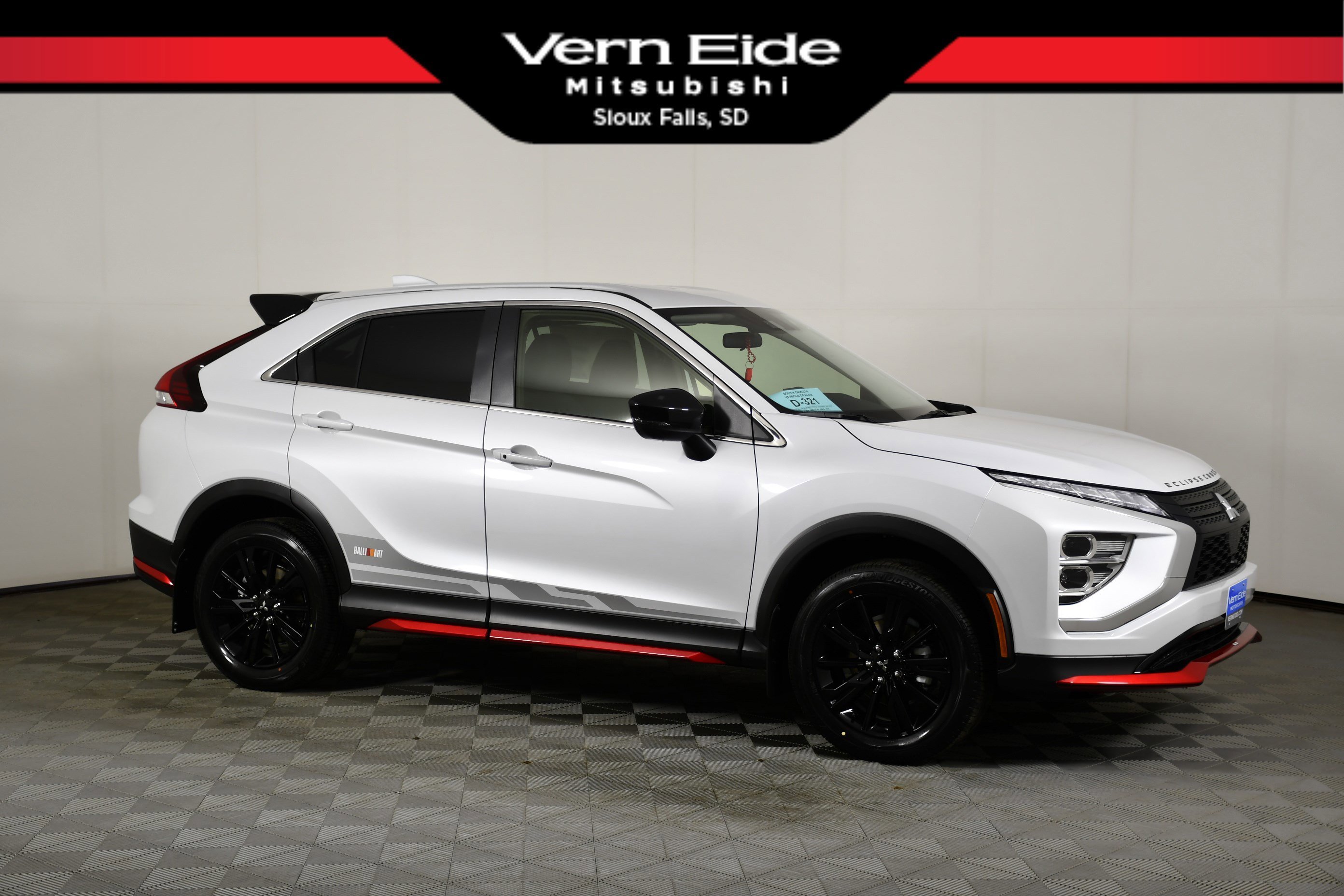 2026 Mitsubishi Eclipse Cross LE S-AWC's photo