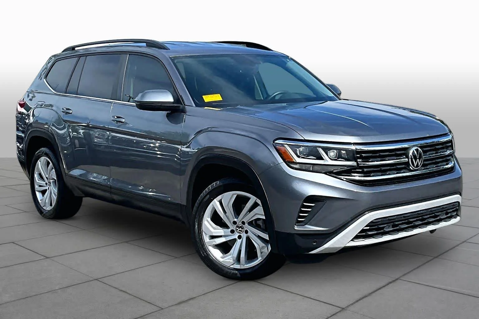 Pre-Owned 2021 Volkswagen Atlas 3.6L V6 SE w/Technology Sport