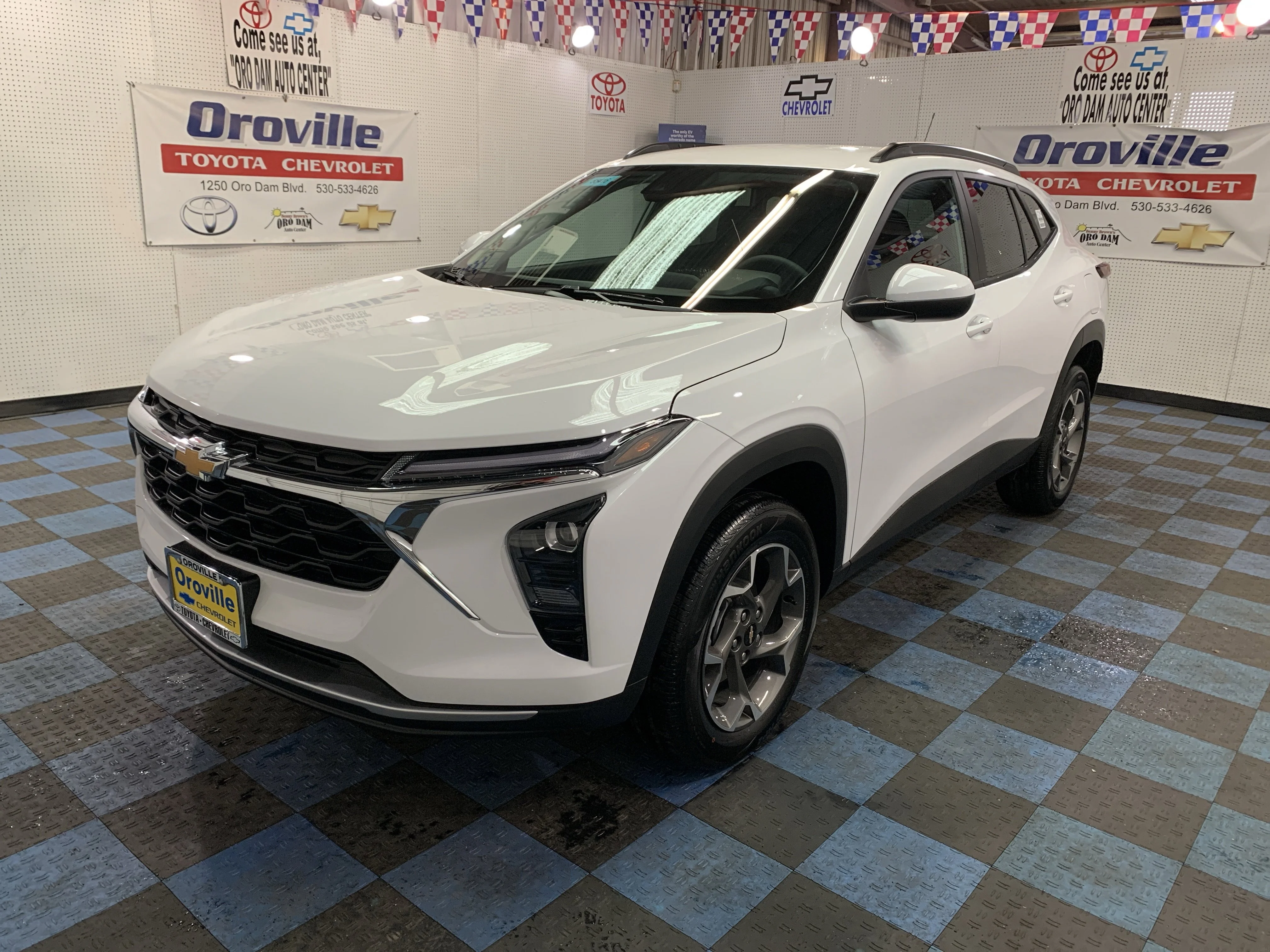 2026 Chevrolet Trax LT's photo