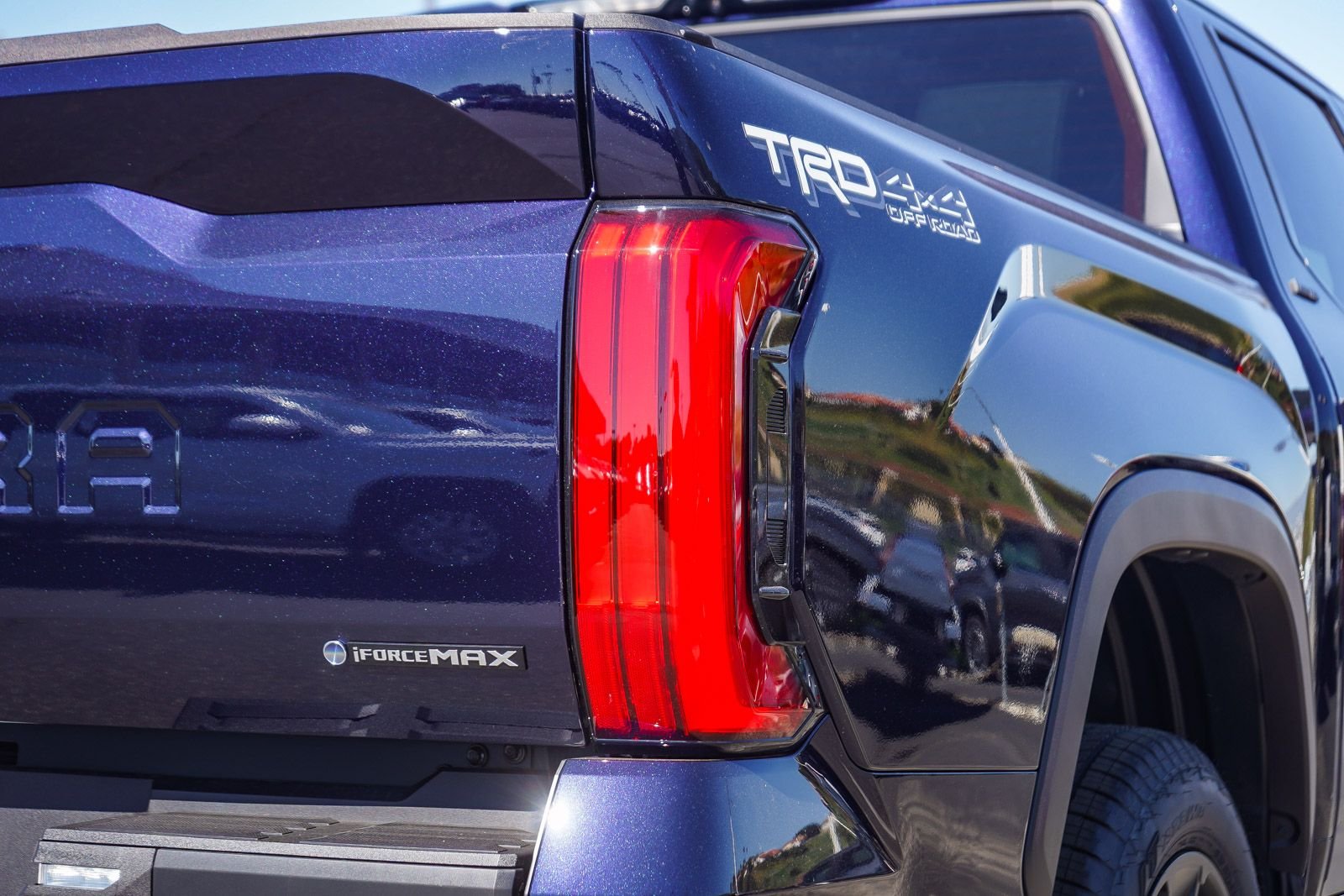 2026 Toyota Tundra Limited - Photo 7