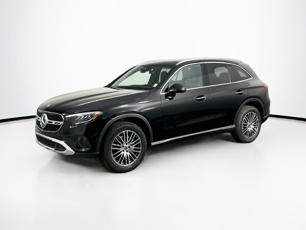 New 2027 Black Mercedes-Benz GLC 300 image 33