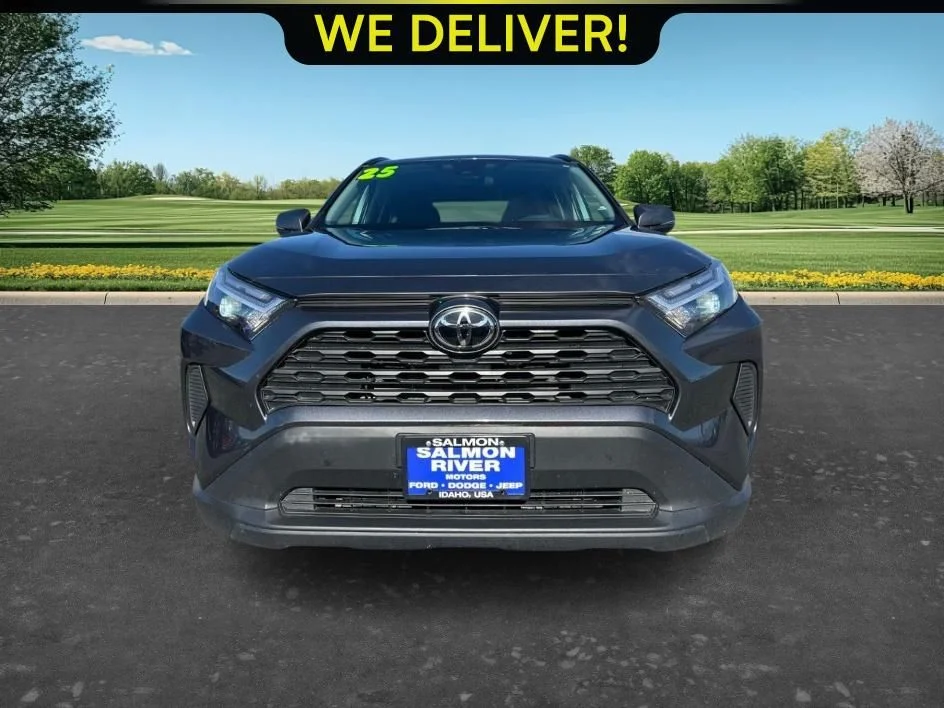 Used 2025 Gray Toyota XLE image 2