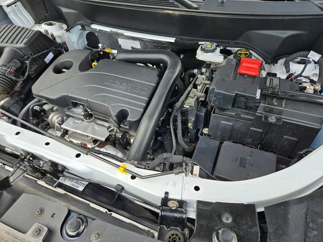 Used 2025 White GMC Elevation image 23