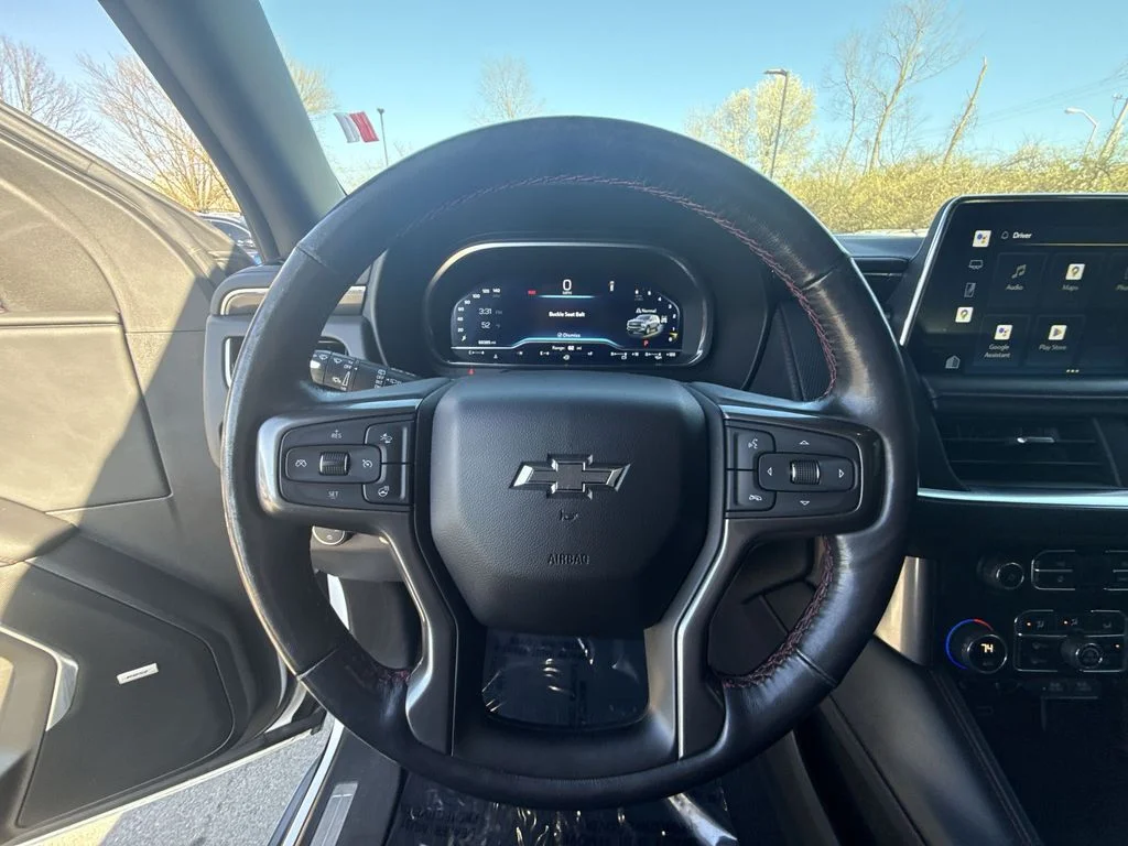 Used 2022 White Chevrolet RST image 14