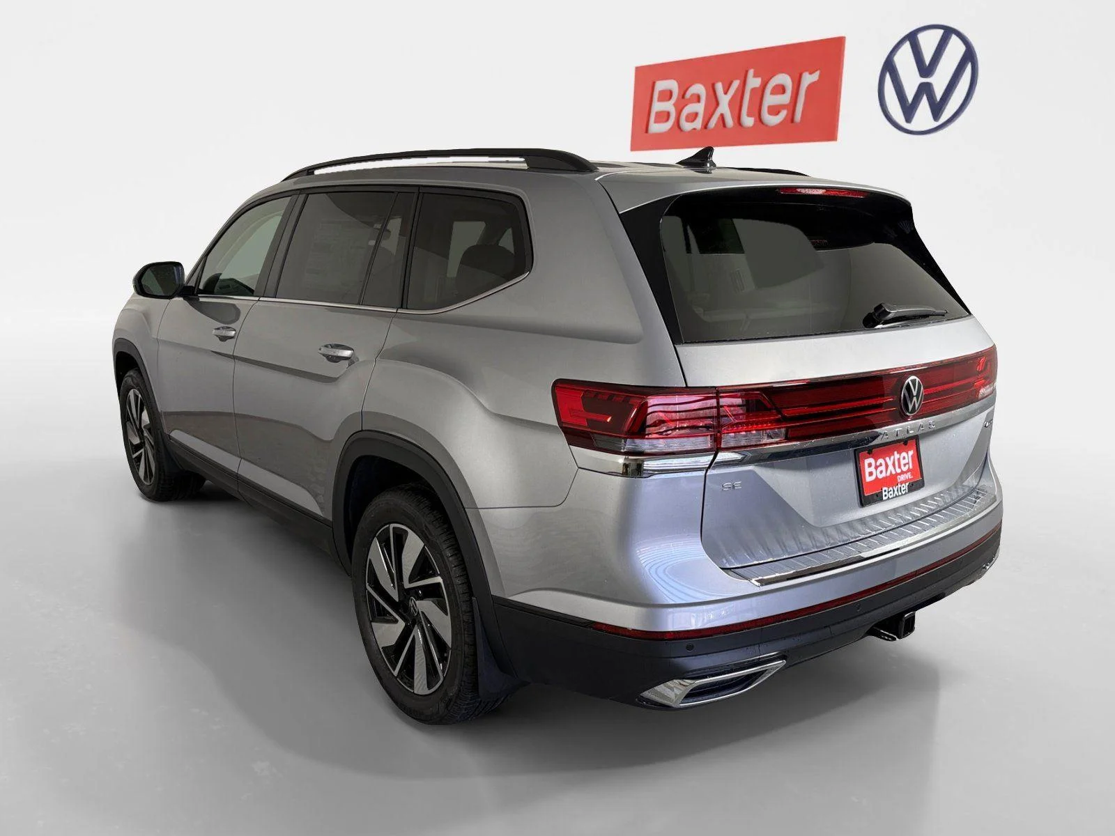 New 2026 Silver Mist Metallic Volkswagen 2.0T SE w/Technology image 5