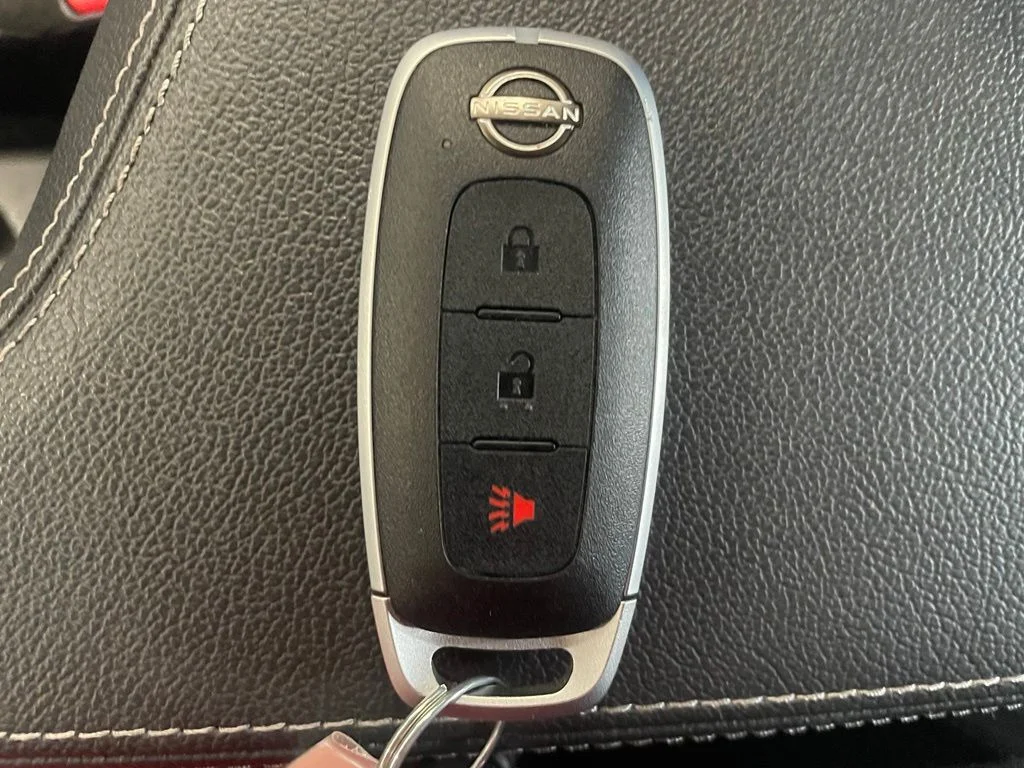 Certified Used 2025 White Nissan S image 18