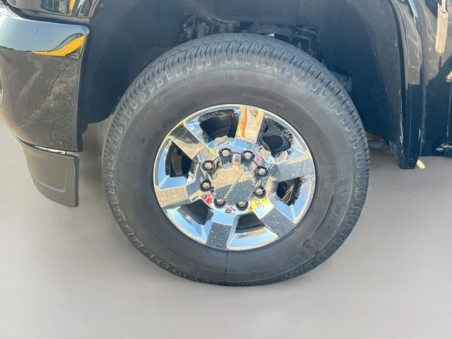 Used 2019 Black GMC Denali image 10