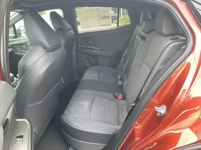 2026 Toyota C-HR XSE - Photo 30