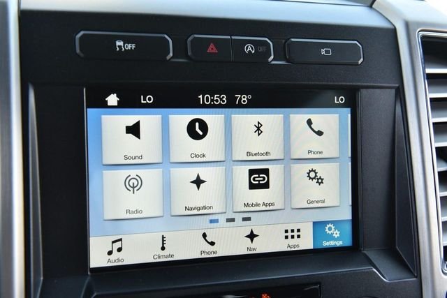 Used 2017 Silver Ford Platinum image 16