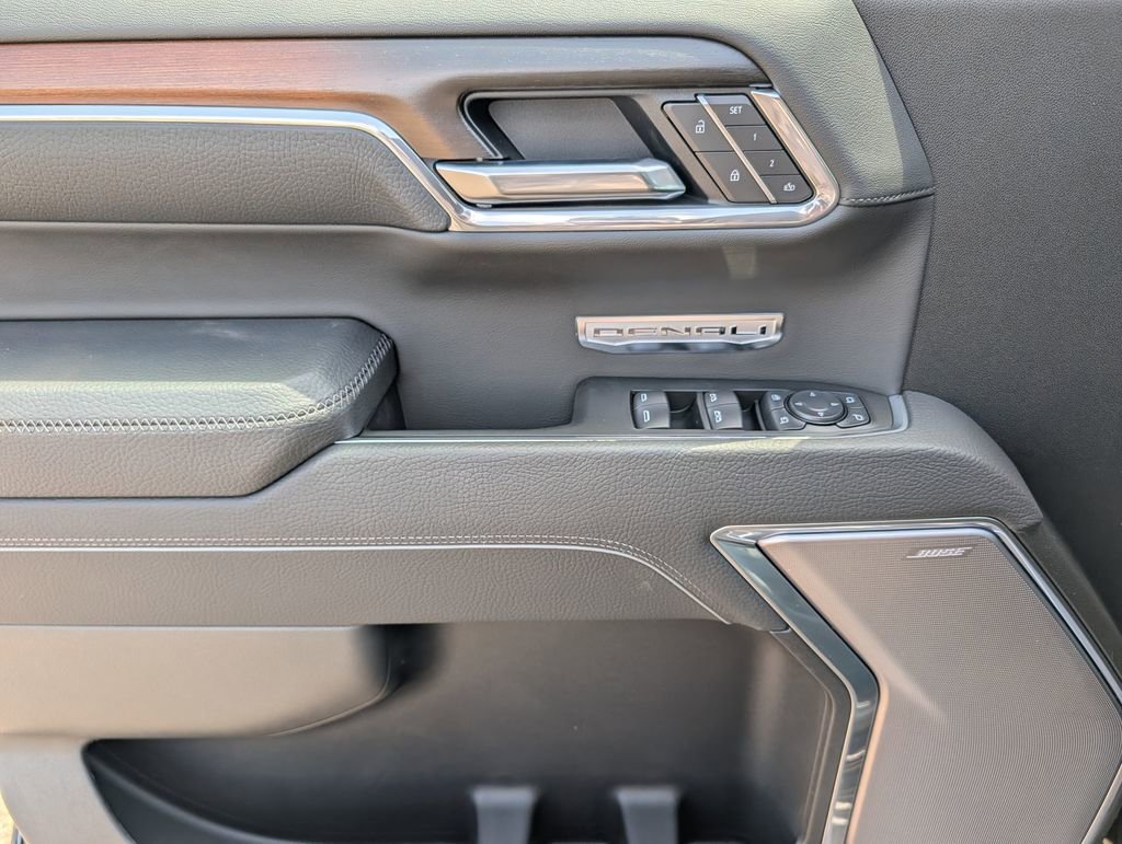 2026 GMC Sierra 1500 Denali - Photo 14