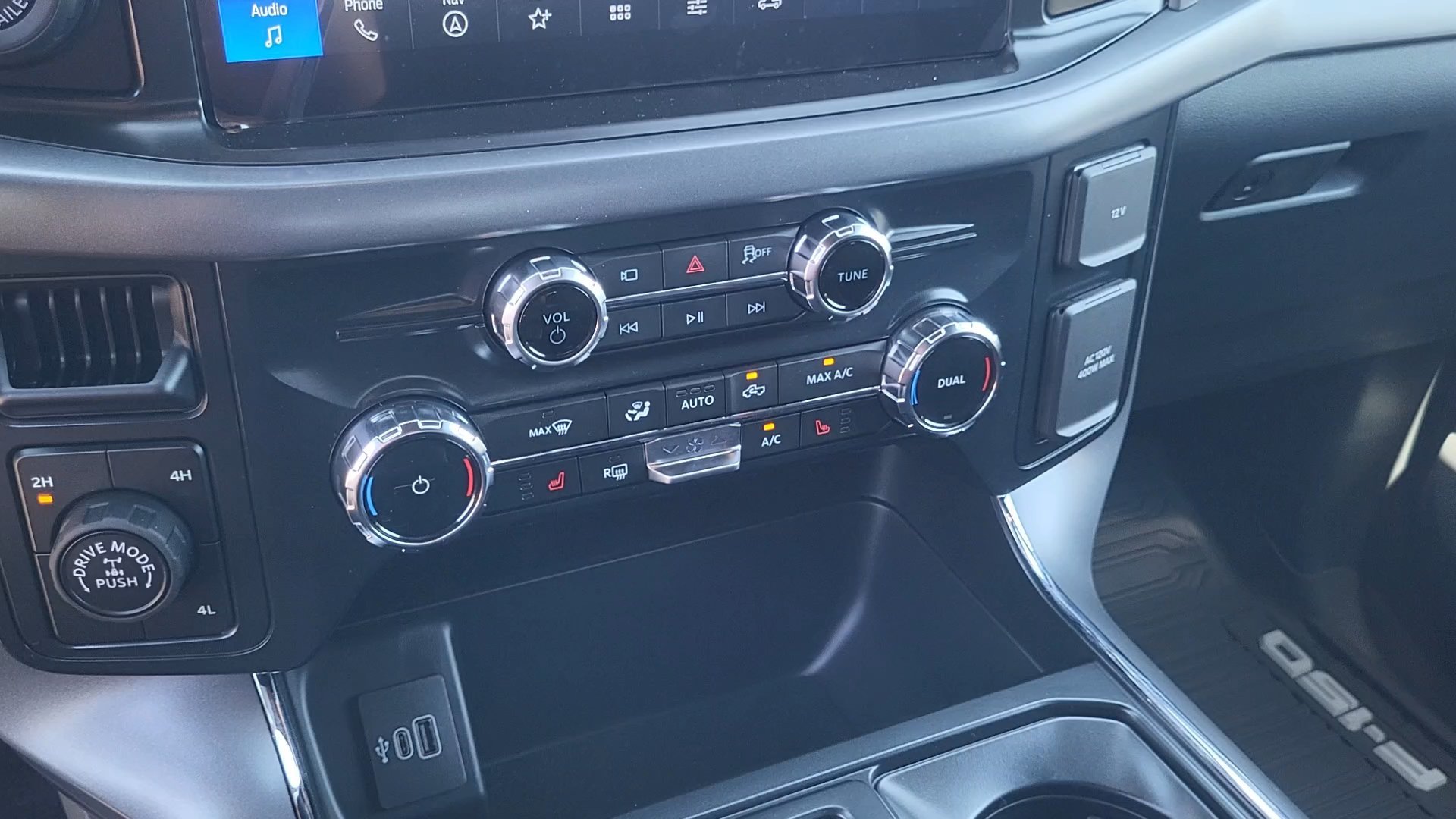 New 2026 Avalanche Ford XLT image 19