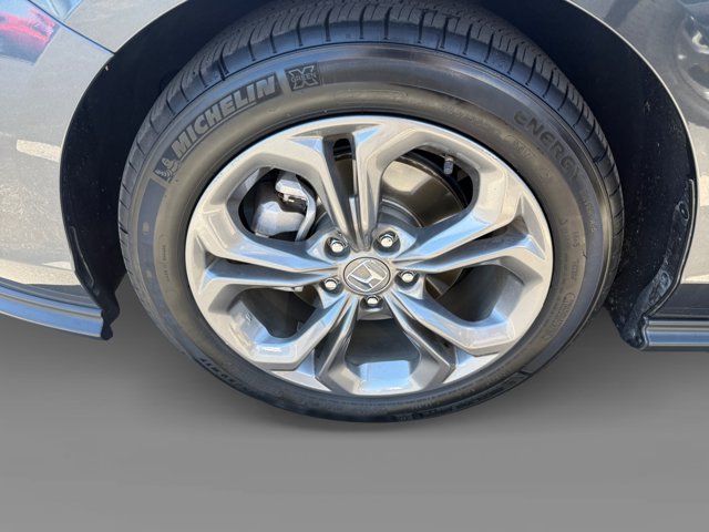 Used 2024 Meteorite Gray Metallic Honda EX image 9