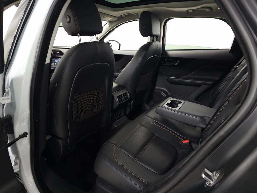 2018 JAGUAR F-PACE - Image 31