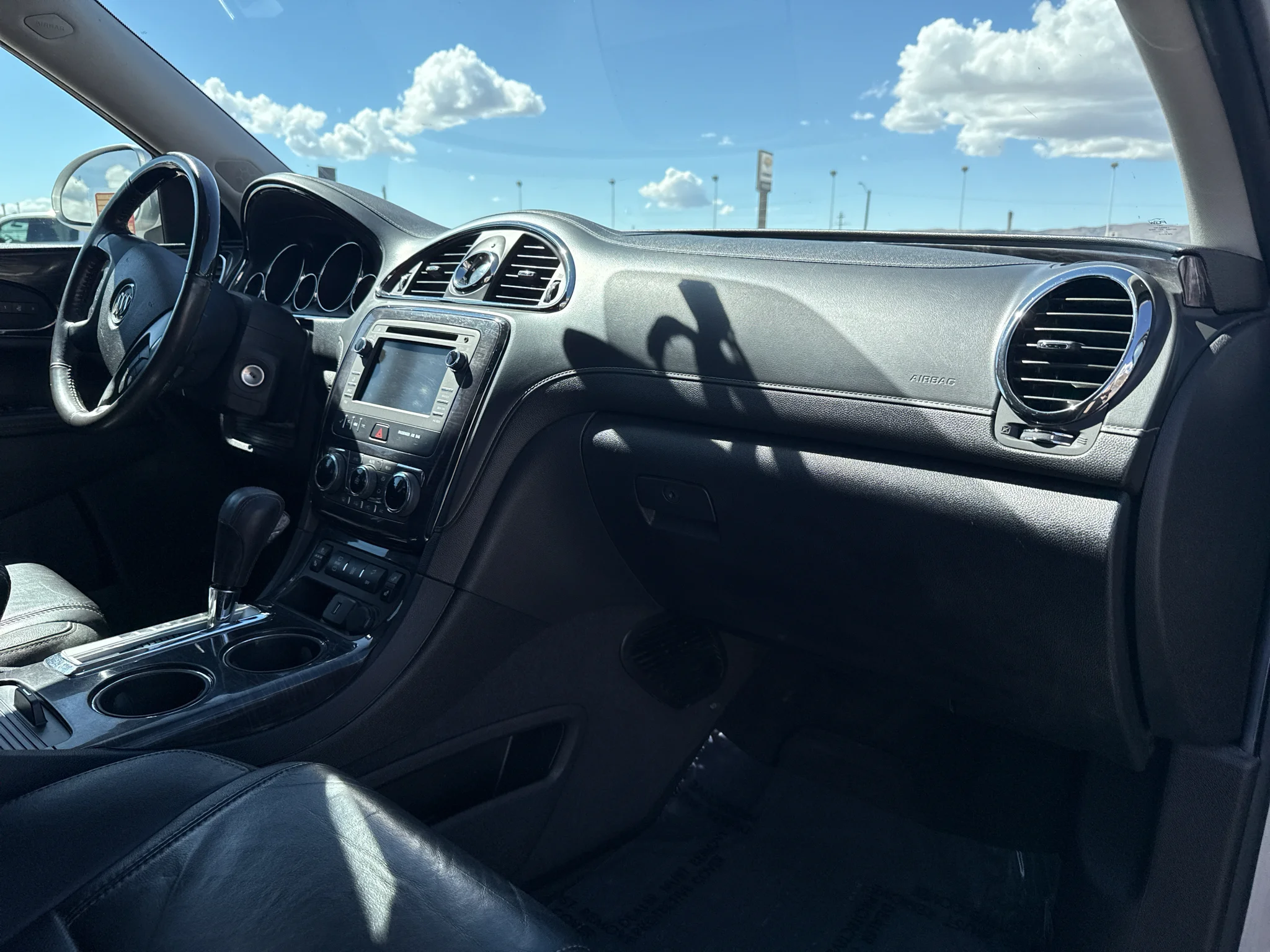 Used 2016 QUICKSILVER METALLIC Buick Leather image 22