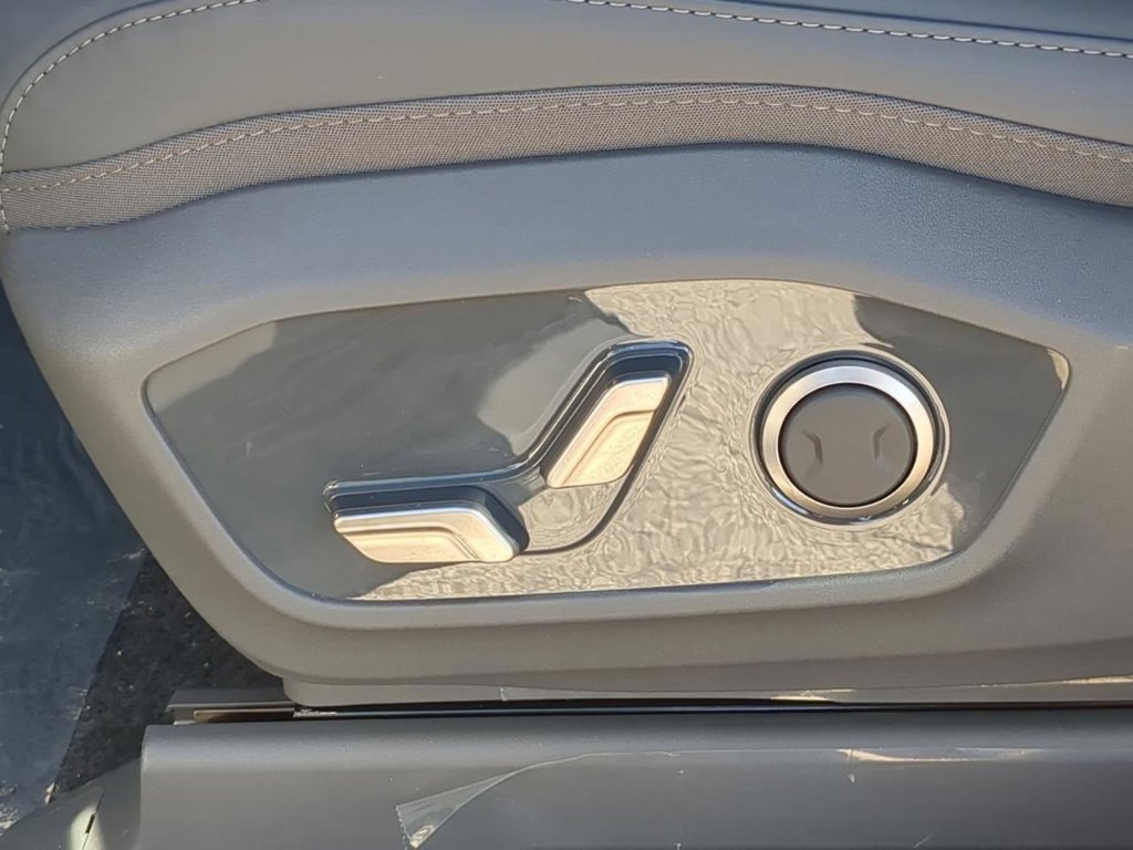 New 2026 Ebony Black Kia Light Long Range RWD image 23