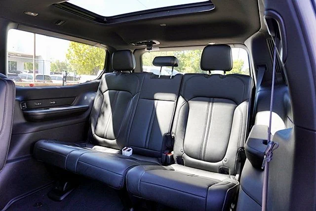 New 2026 High Gloss Black Jeep Limited Reserve image 23