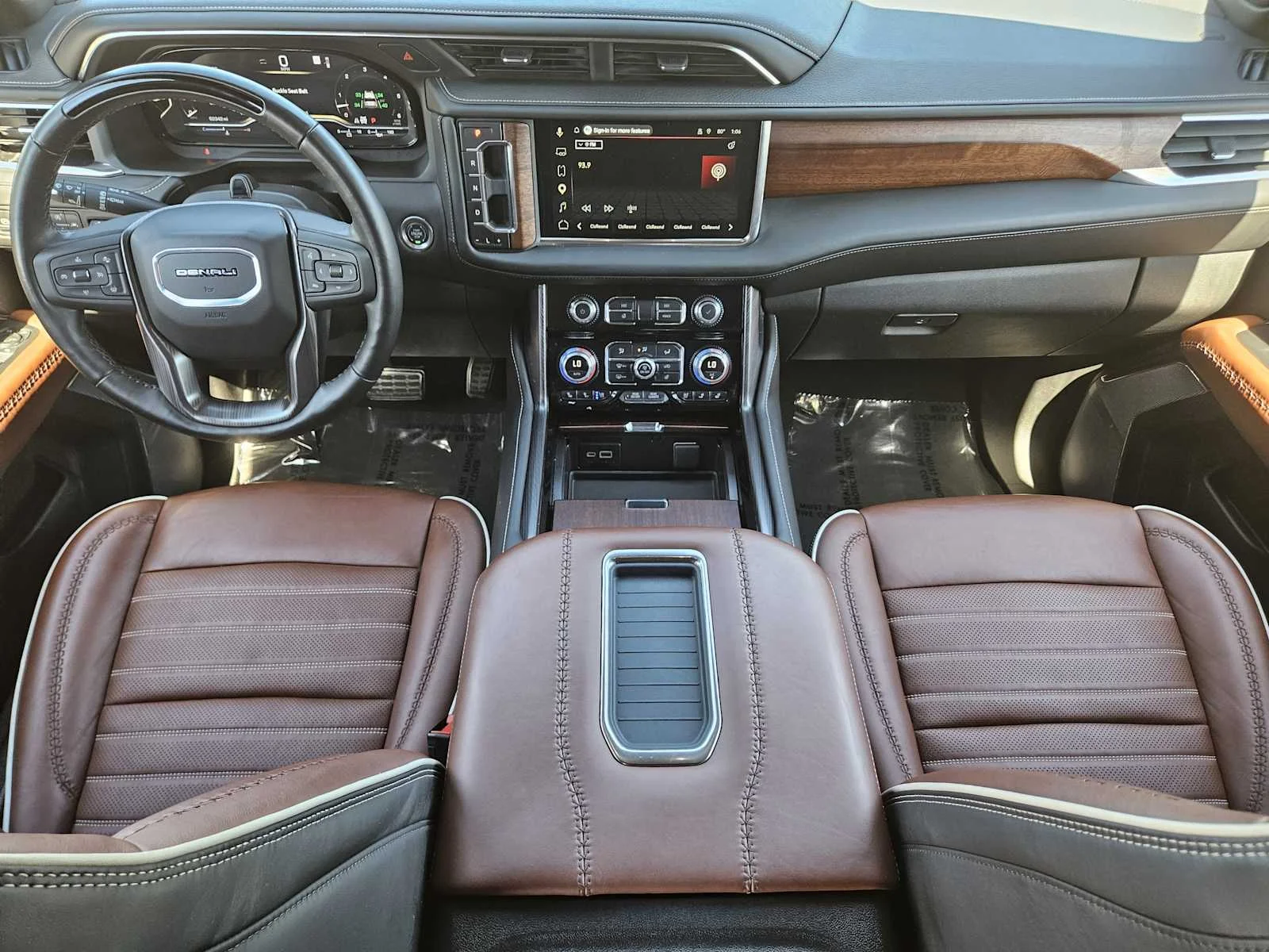 Used 2024 Pearl Beige Metallic GMC Denali Ultimate image 20