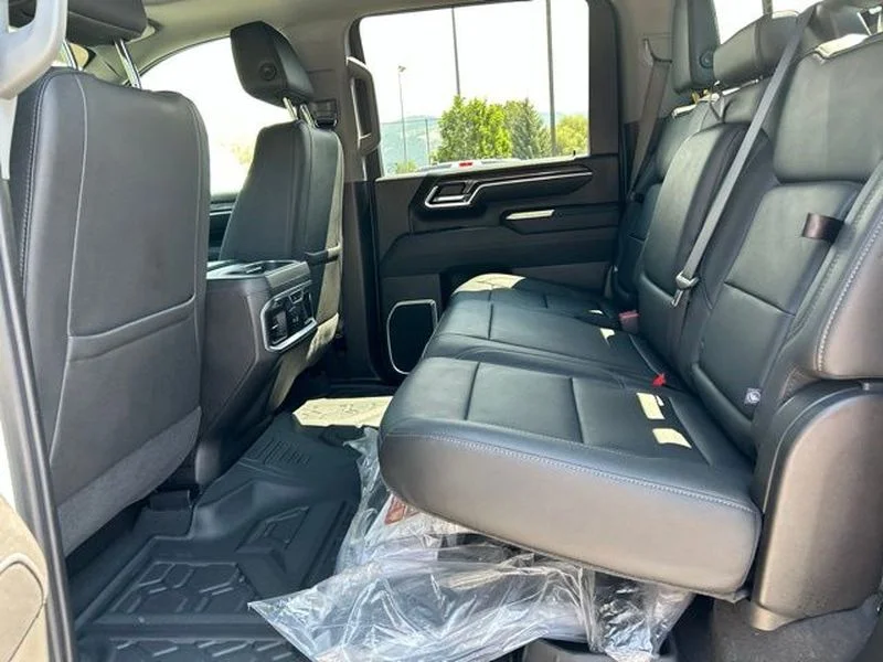 2026 Chevrolet Silverado 2500HD LTZ - Photo 14