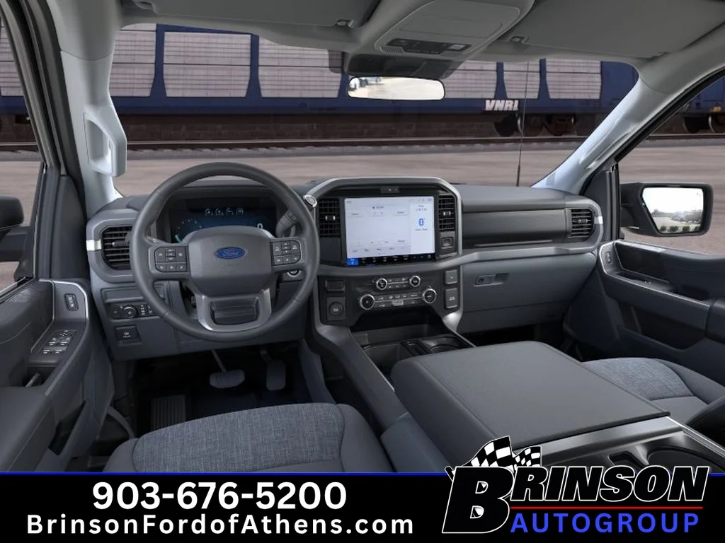 New 2026 Oxford White Ford XLT image 9