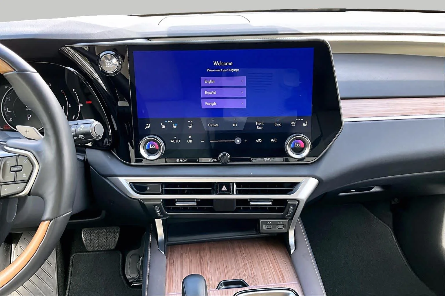 Used 2024 Iridium Lexus Premium image 7