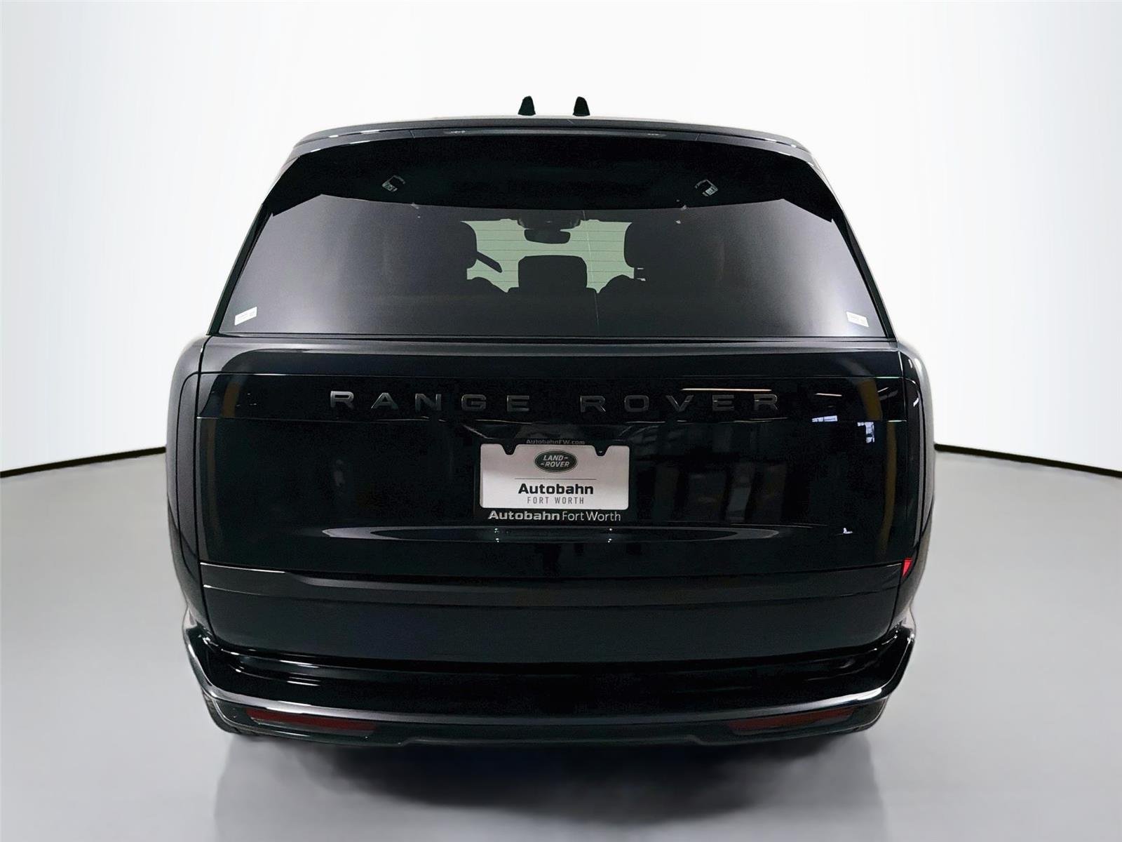 New 2026 Fuji White Land Rover SE image 6