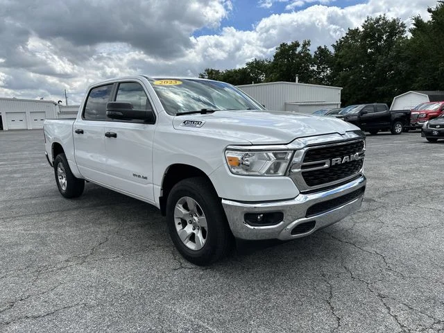 Used 2023 White Ram Big Horn/Lone Star image 11
