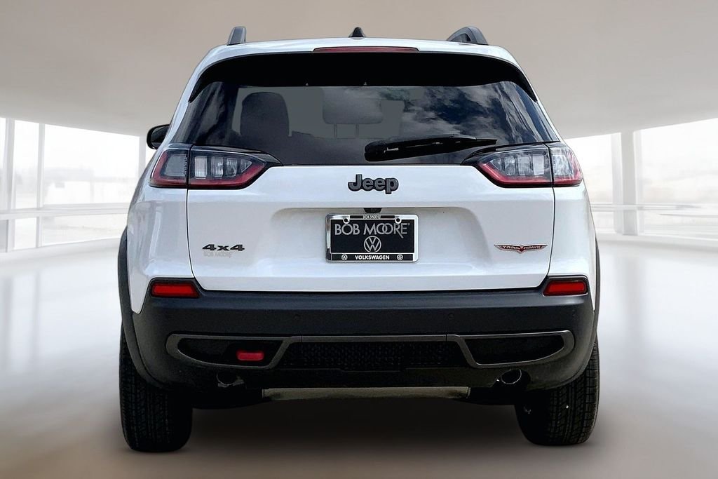 Used 2020 Bright White Clearcoat Jeep Trailhawk image 4
