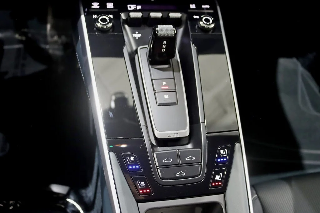 Used 2020 Silver Porsche Carrera S image 27